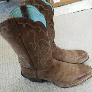 Ariat Womens Brown Leather Square-Toe Embroidered Western Boots